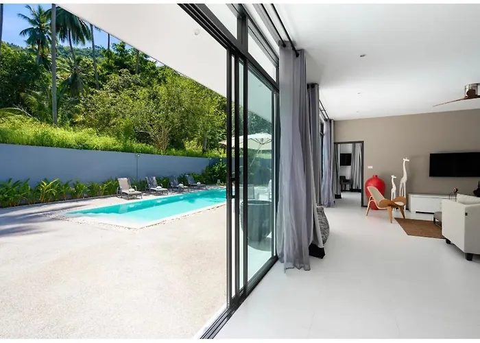 Tracy Residence By Chantal